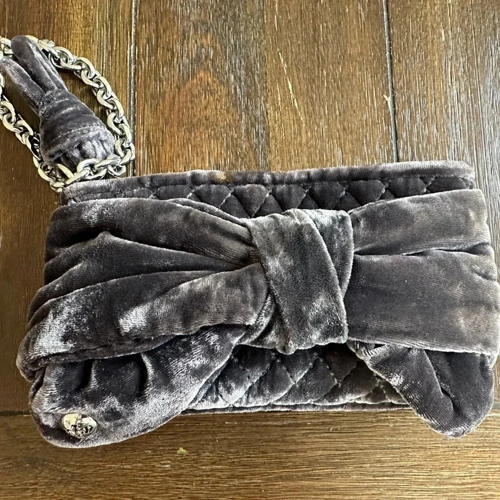 Juicy Couture veylour wrislet